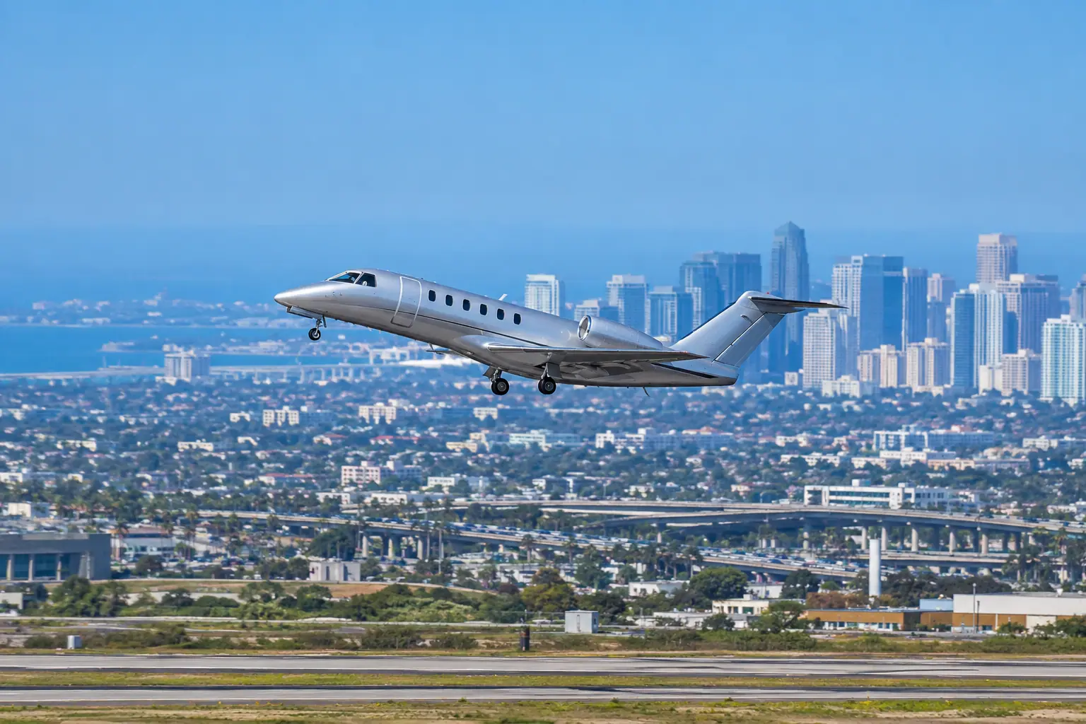 Private jet Houston to Scottsdale
